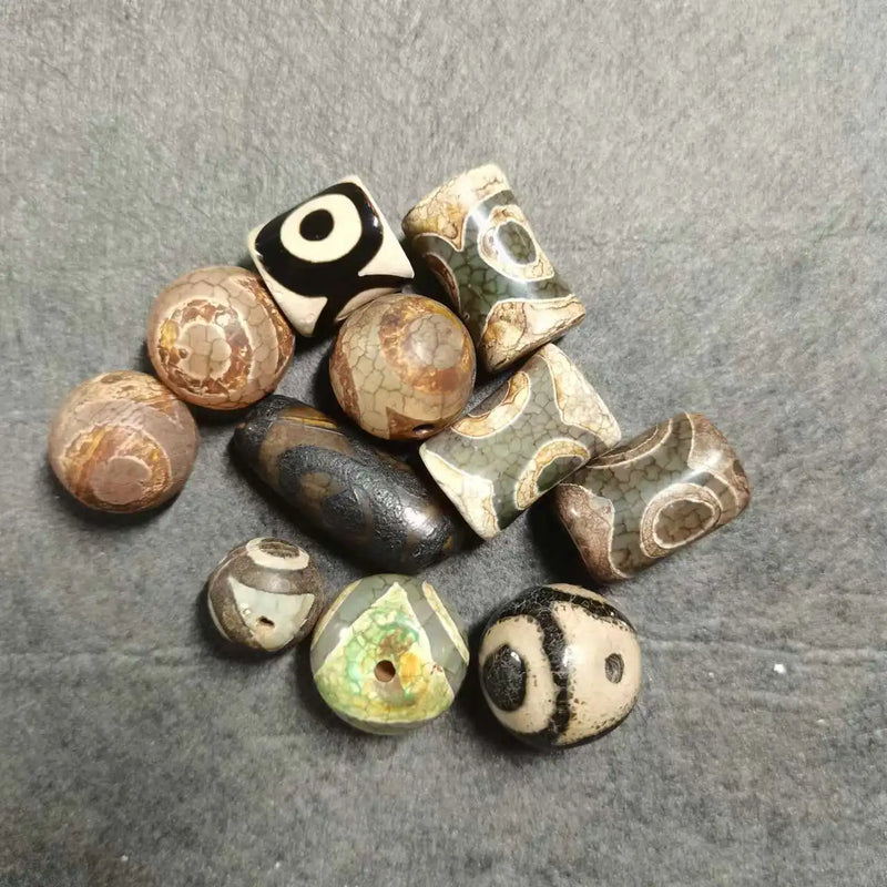 11pcs Natural Three Eyes Pattern Ancient Dzi Bead Agate Multi-Shape DIY
