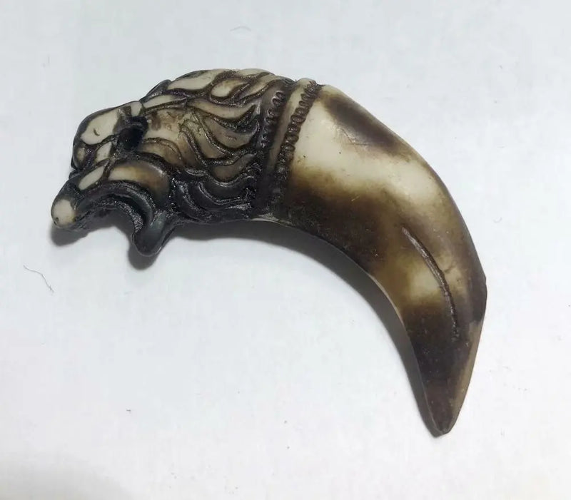 12 pcs Carving Tirbal Lion Antique Totem Necklace