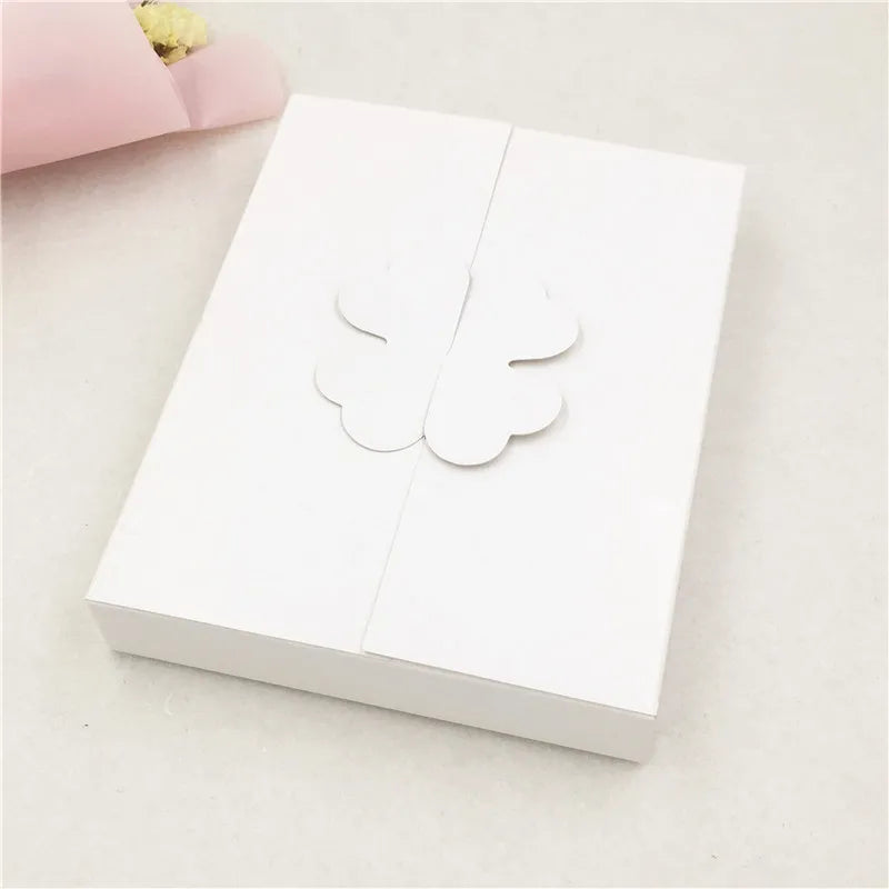 12Pcs 16x12.6x2.5cm Lucky Box With Clover Seal for Tackle Supplies Packaging