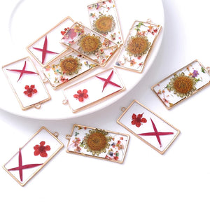 12Pcs Square Hibiscus Petal Resin Charms for Jewelry Making