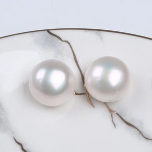 14-15mm High Natural Button Shape Freshwater Pearl In Pair