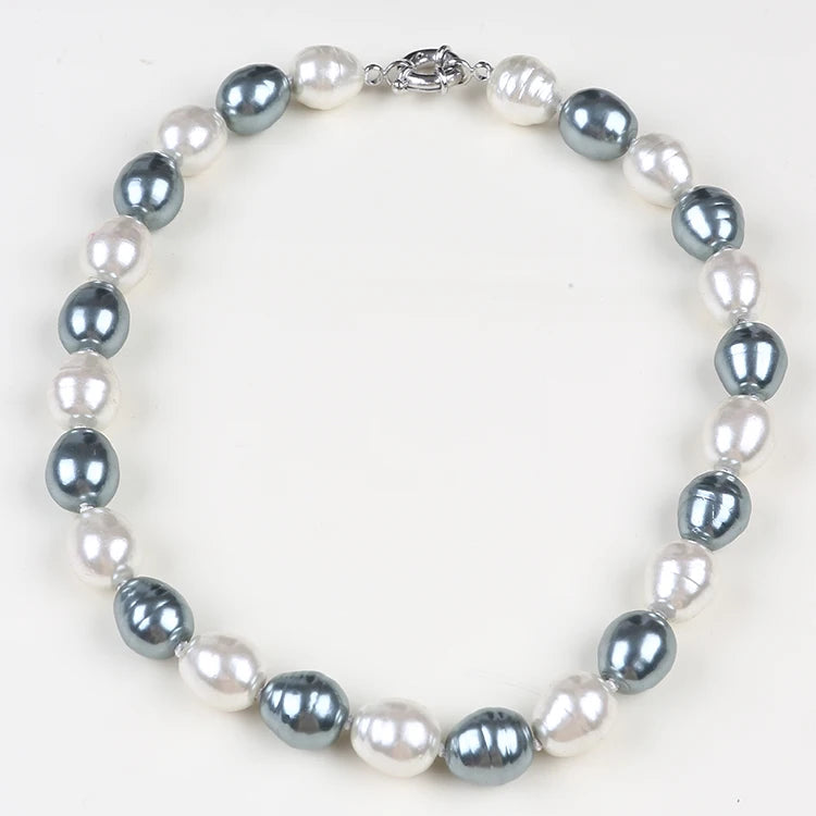 Chunky Necklace with 14*16mm Shell Beads