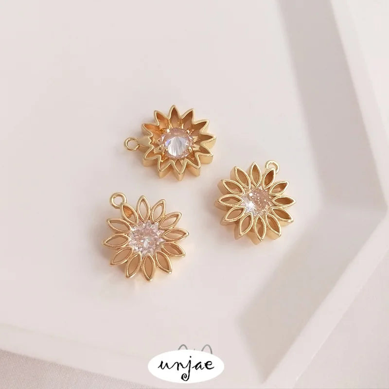 14K Zircon Daisy Sun Flower Pendant for Bracelet Necklace
