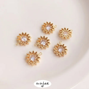 14K Zircon Daisy Sun Flower Pendant for Bracelet Necklace
