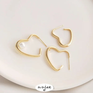 Heart-shaped Stud Earrings 925 Silver Needle DIY Earring Accessories
