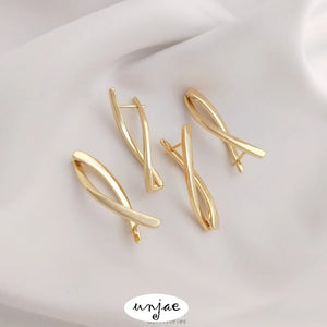 14K Color-Preserving Twist Earrings Fish-Shaped Ear Buckles DIY Jewelry