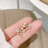 14k Plated Pearl Flower Small Fresh Bouquet Earrings