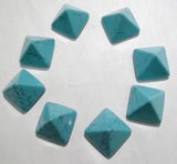 14mm Aventurine Crystal Pyramid Cabochons for Jewelry Making