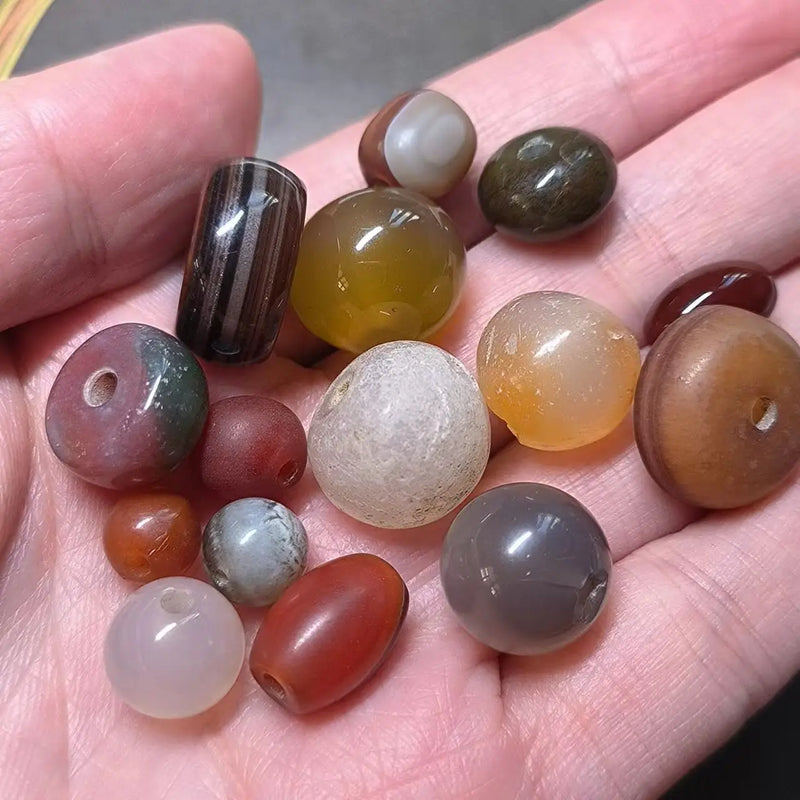 15pcs Natural Old Agate Beads Striped Round Unique Pattern Varies DIY
