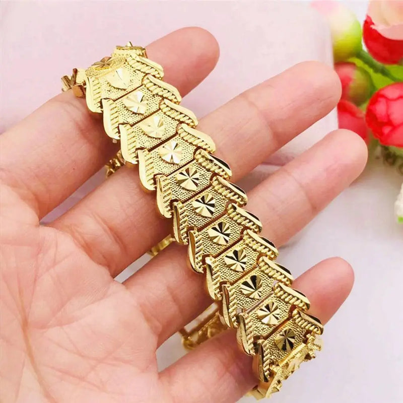 17mm Wide Heart Link Chain Bracelet Men Women Jewelry