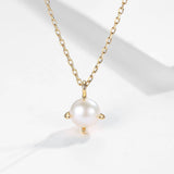 18k Plated Flower Moon Pearl Pendant Necklace for Woman