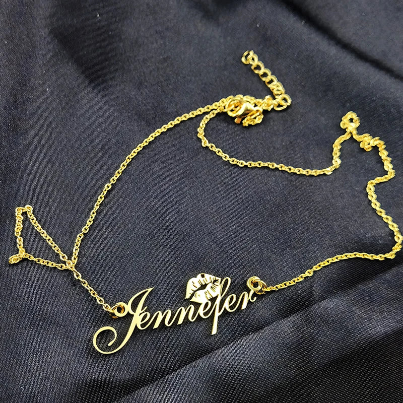 18K Personalized Lips Kiss Name Necklace Letter Pendant