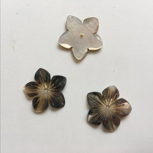 10Pcs Flower Natural Sea Shell Stone Loose Bead Jewelry Charms Findings