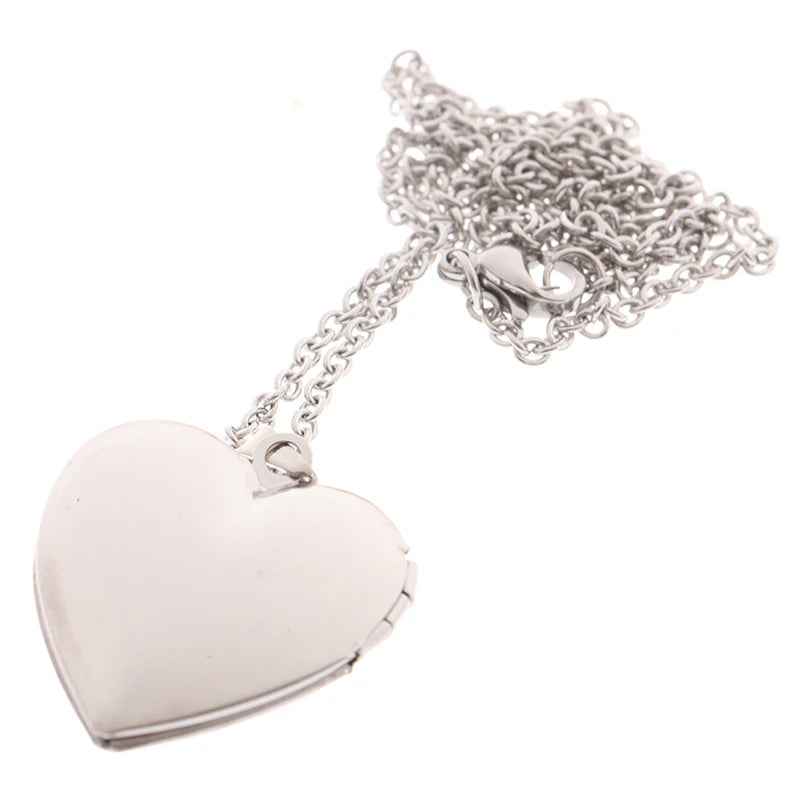 Heart Shaped Photo Picture Frame Locket Pendant Necklace Jewelry Couple Gift