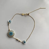 Round Eye Mother of Pearl Shell Charm Bracelet