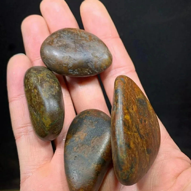 Natural Crystal Raw Stone Xinjiang Jade Water Stone Raw Skin Raw Seed