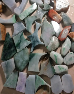 1Pcs Jadeite Jade Scraps Raw Stone Hand Carving Practice Material