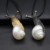 Natural Shell Snail Shape Retro Brooch/Pendant Necklace Rope Chain for Women