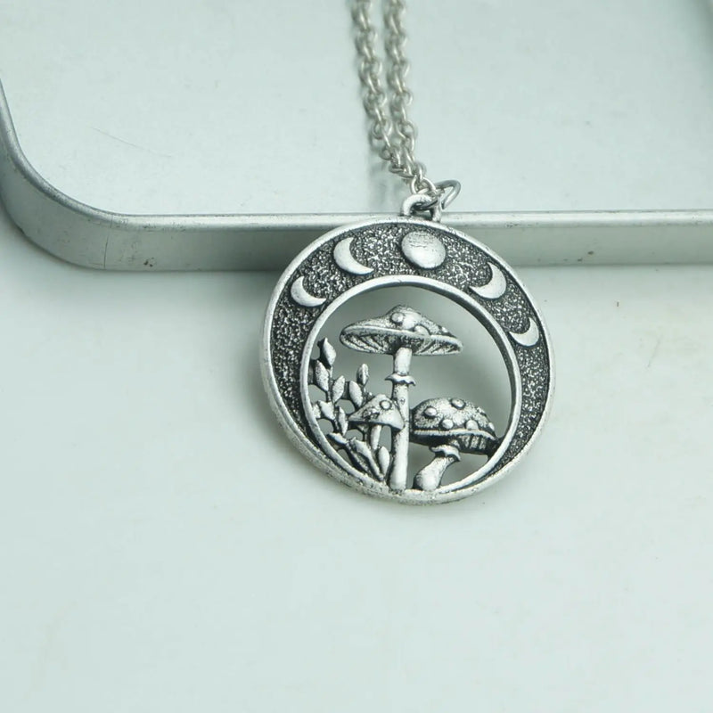 Magic Mysterious Moon Moon Mushroom Necklace Lady Pendant Gift