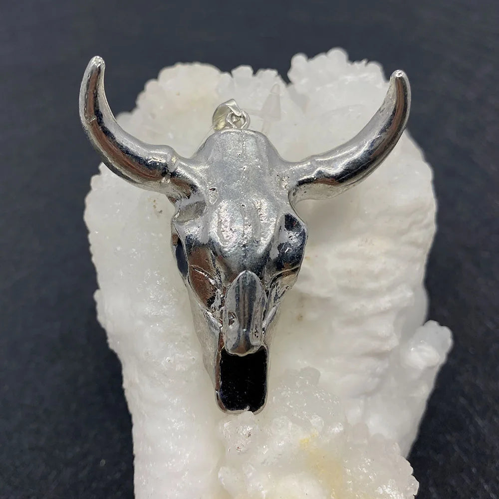 1pcs Brown Acrylic Bull Head Pendant for DIY Necklace