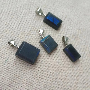 Natural Labradorite Small Pendant Sterling Silver S925