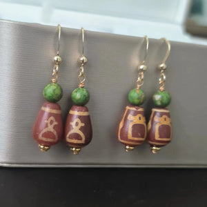 Natural God of Fortune agate dzi earrings weathered pattern red line 14K