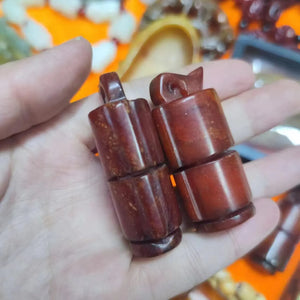 Natural Jade Hanging Ornaments Red and Green Jade Collectibles