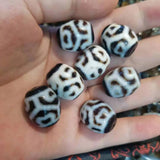 Natural Agate Daluo Bead Buddha Heart Six Eyes Dzi Ancient Sacred Object