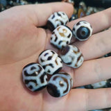 Natural Agate Daluo Bead Buddha Heart Six Eyes Dzi Ancient Sacred Object