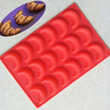 2 Pack Moon Ice Cube Tray Silicone Crescent Moon Mold