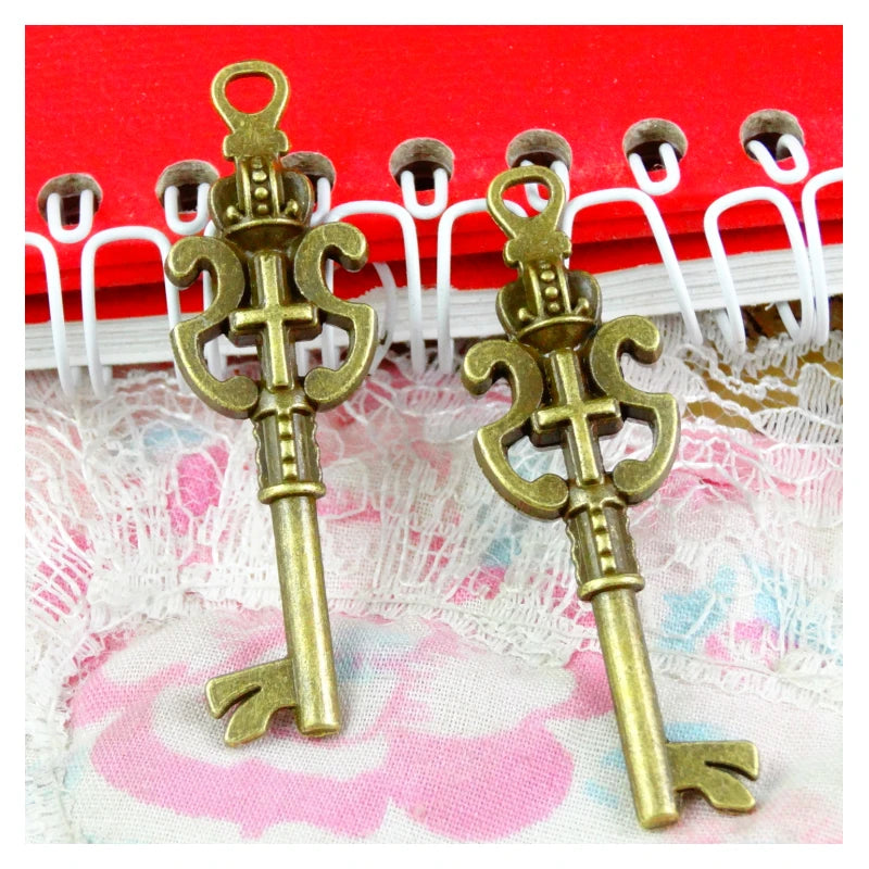 20 Pcs Crown Key Charms Pendants Antique Bronze Plated DIY Jewelry Findi
