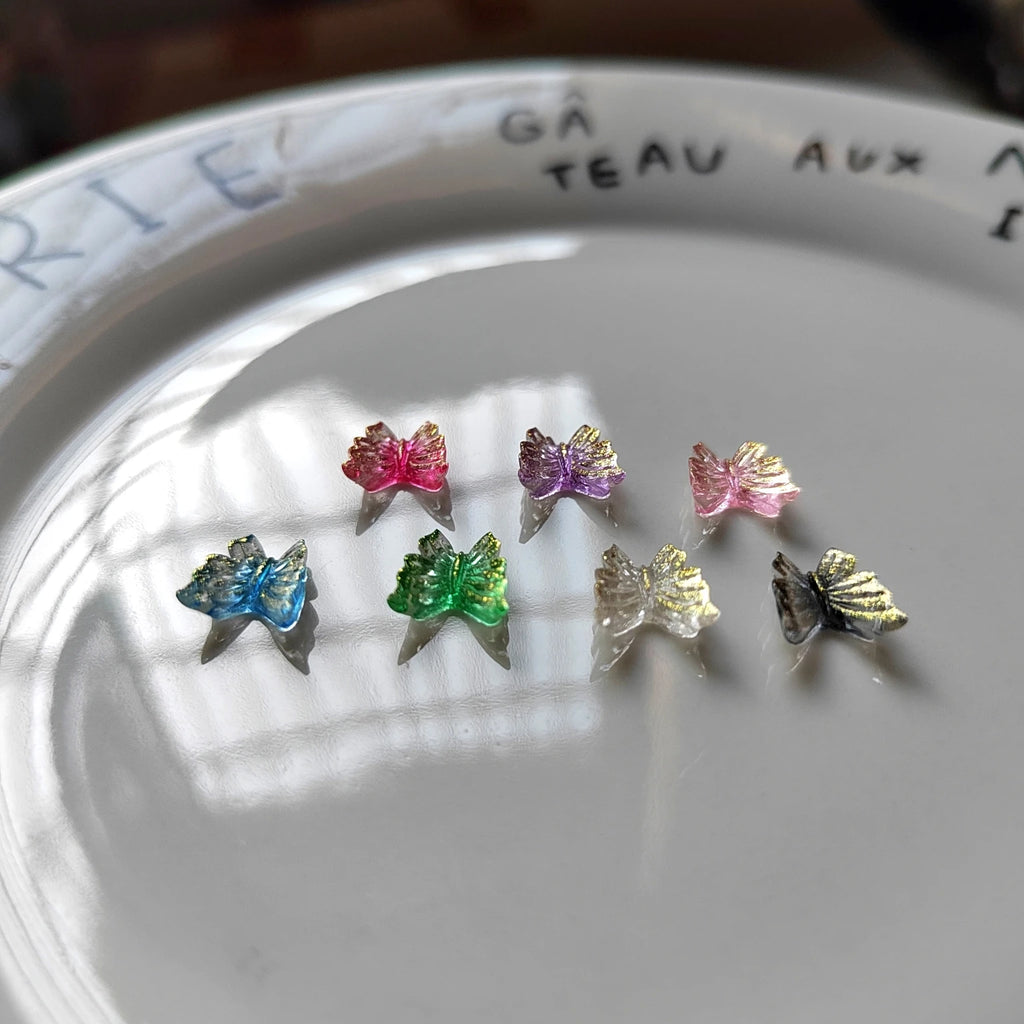 2000pcs 9mm Colorful Butterfly Sticker Scrapbook Nail Slices