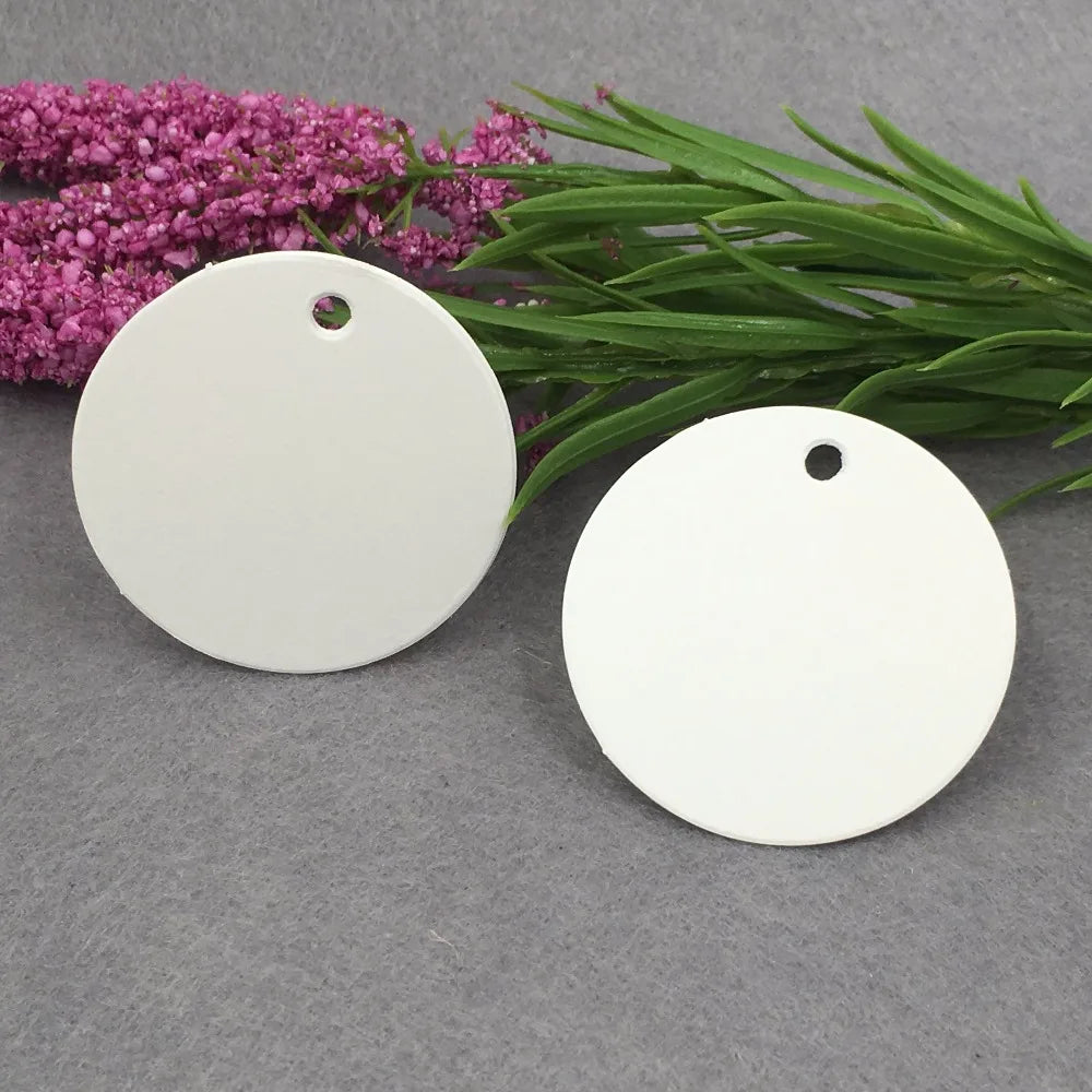 200 Round Paper Gift Tags with Rope, Blank Hang Tags, Price Tags