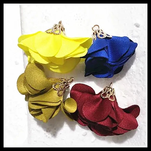 200pcs Flower Pendants for Tassel Jewelry Making Accessories 22mm