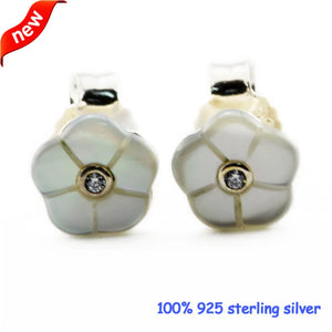Luminous Florals Silver Stud Earrings With Mother-Of-Pearl