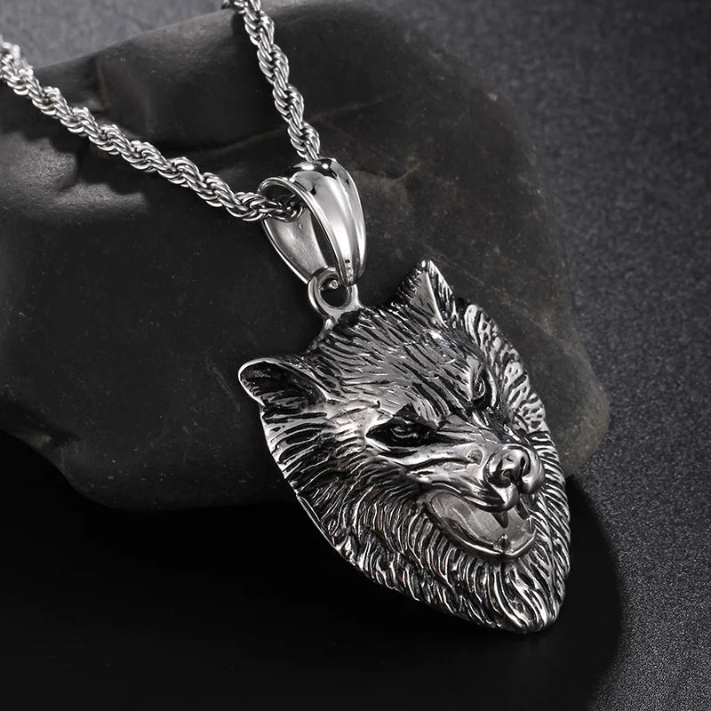 Vintage Gothic Wolf Heads Pendant Necklace with Rope Chain