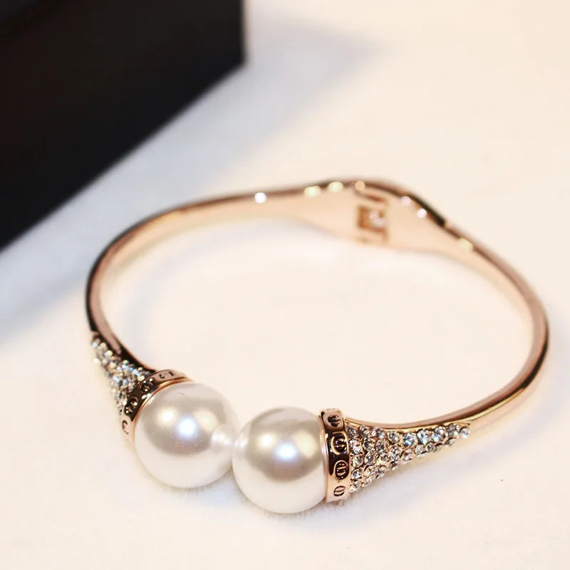 Gold-color Pearl Chain Bracelet for Women with Rhinestone Charms