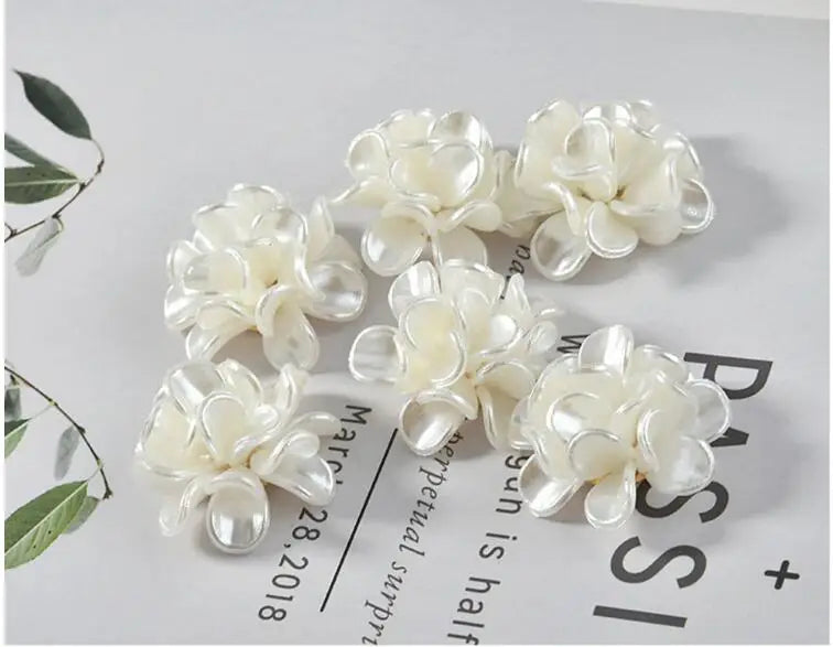 30pcs Resin Petal Winding Rounds Flowers Charms DIY Earring/Garment Accessory