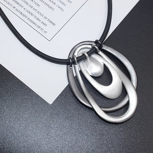 Retro Leather Pendant Necklace Women Accessories
