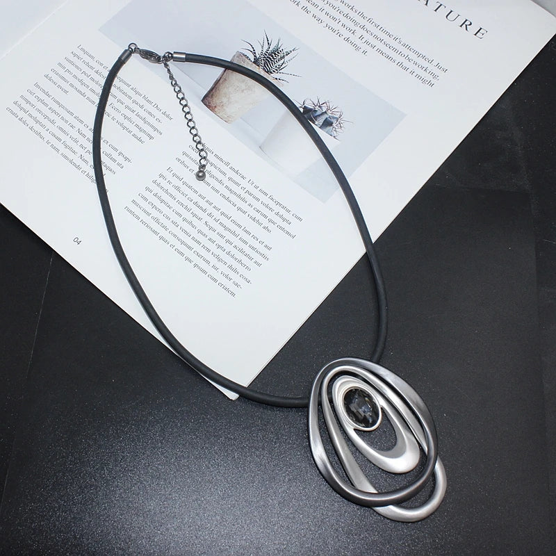 Retro Leather Pendant Necklace Women Accessories