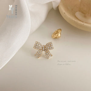 Summer Girl's Bow Brooch Anti Light Button Pin