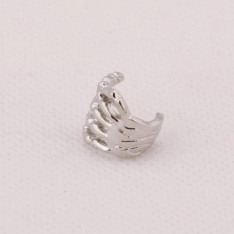 Punk Skull Hand Ear Clip No Ear Hole Strange Hand Ear Clip Halloween Jewelry