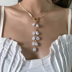 Kpop Irregular Pearl Pendant Necklaces for Women