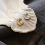 Romantic Mother Of Pearl Crescent Moon Pendant Necklaces