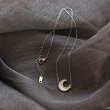 Romantic Mother Of Pearl Crescent Moon Pendant Necklaces