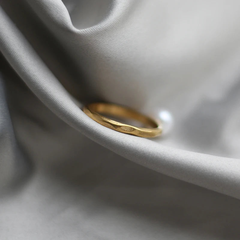 Vintage Stainless Steel Band Ring with Freshwater Pearl