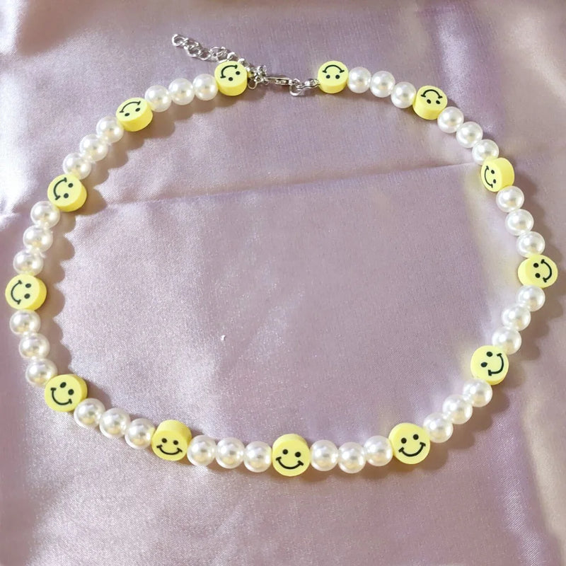 Y2K Smiley Flower Beaded Necklace