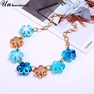 Chunky Acrylic Flower Beads Necklace with Plated Chain