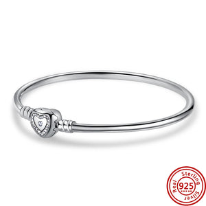 Heart Clasp Snake Chain Bracelet - Dainty and Elegant Jewelry
