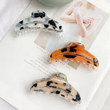 Geometric Acetic Acid Grip Hair Claw